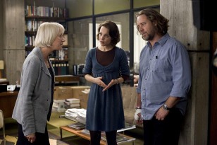 Helen Mirren, Rachel McAdams y Russell Crowe en "Los Secretos del Poder" (State of Play)